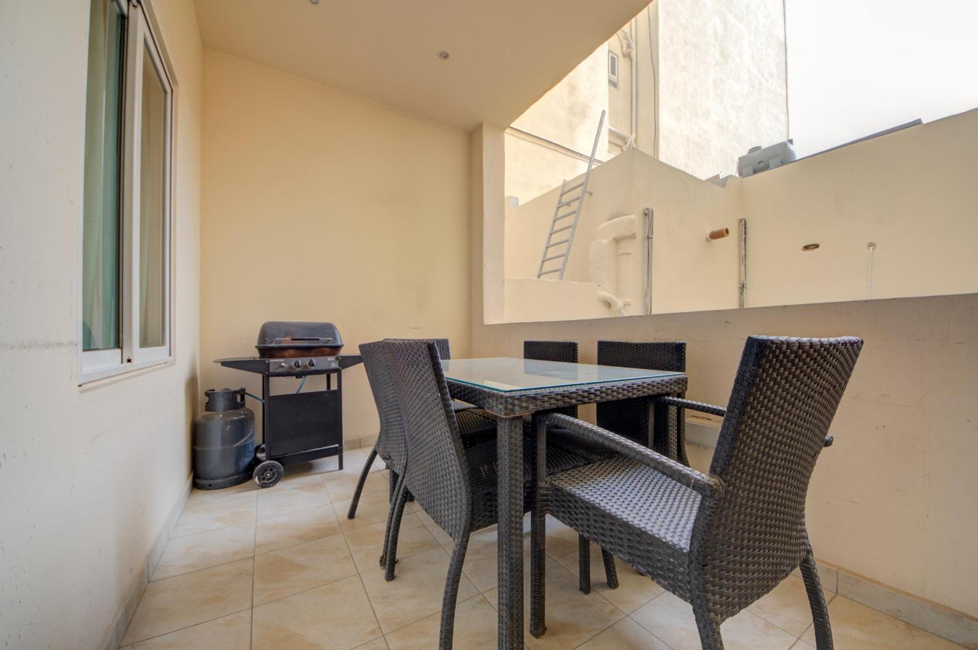 Sapphire Residences - Sliema 2 Bedroom Apartments With Views By Shortletsmalta מראה חיצוני תמונה